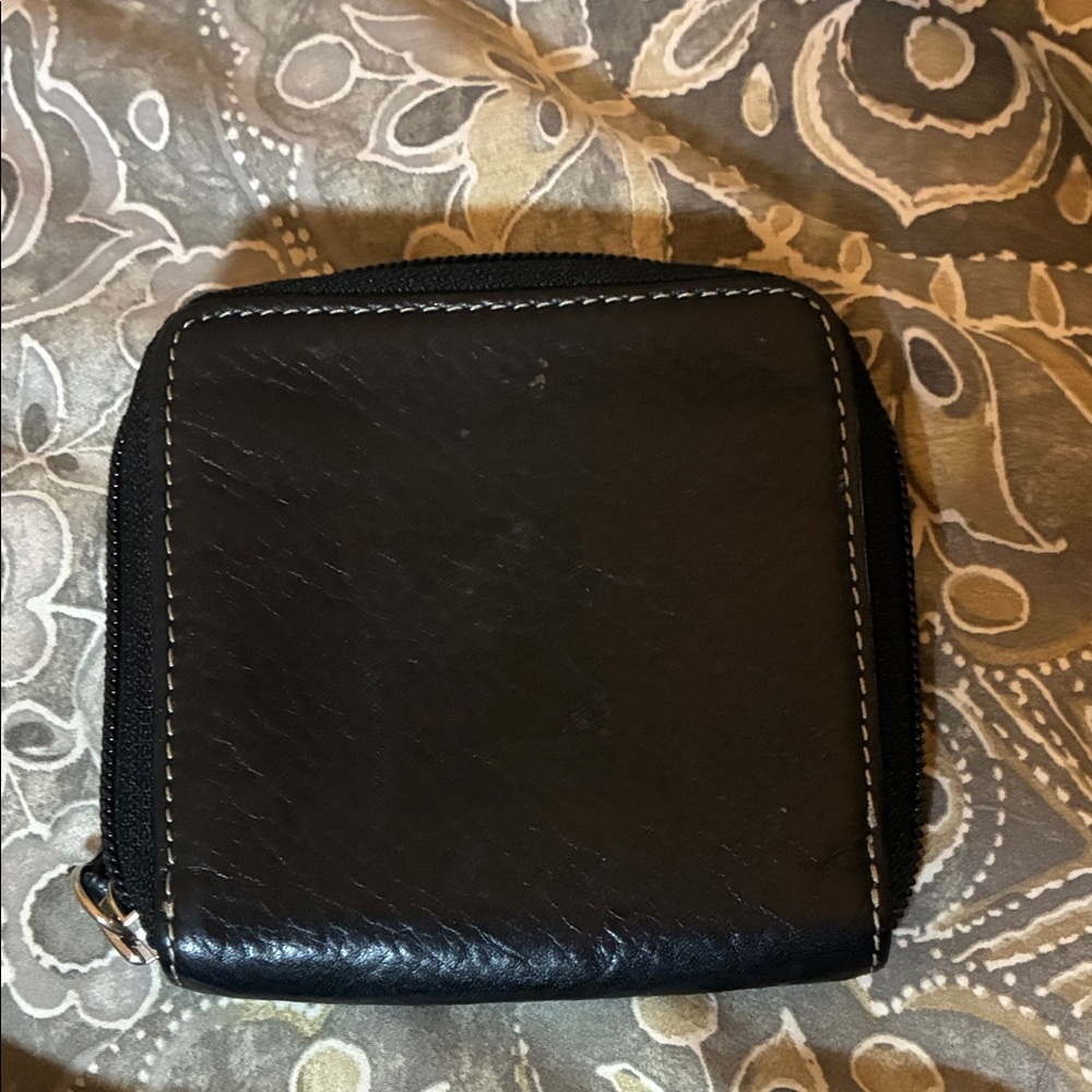 Perlina Black Leather Wallet